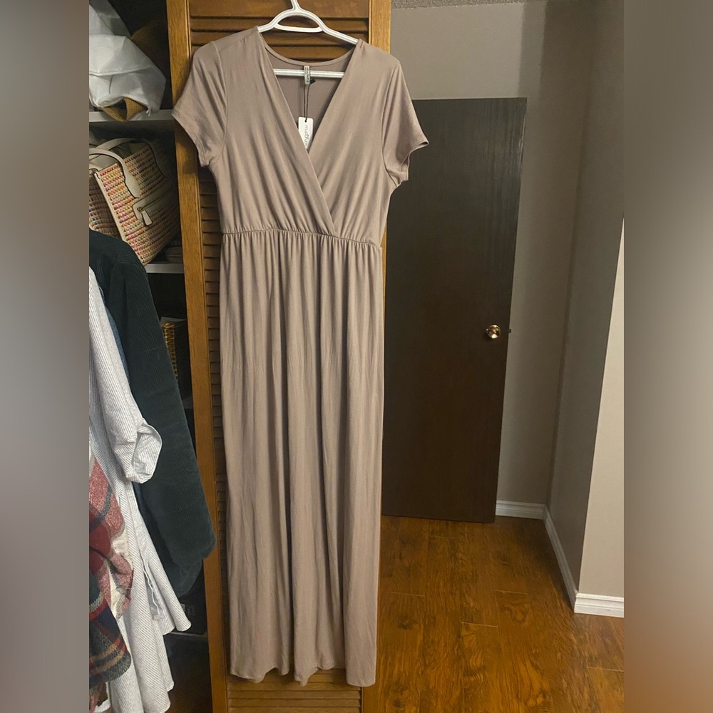 Maternity dress